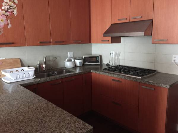 Vancouver West Furnished Apartment for Rent!