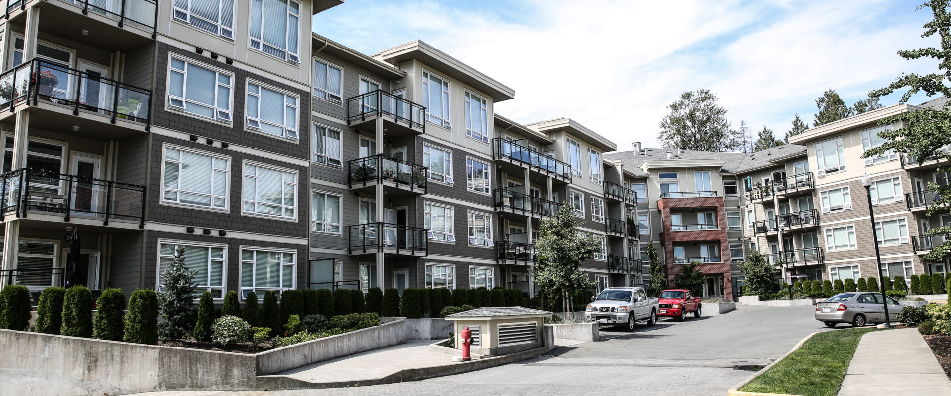 Langley Willoughby Heights Beautiful 2bed 2Bath Apartment