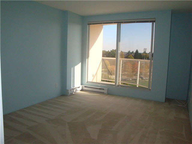 Richmond Bright and Spacious 3 bedroom Condo For Rent