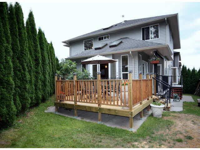 Langley Large 4bedrm 3bathrm upstairs house for rent!