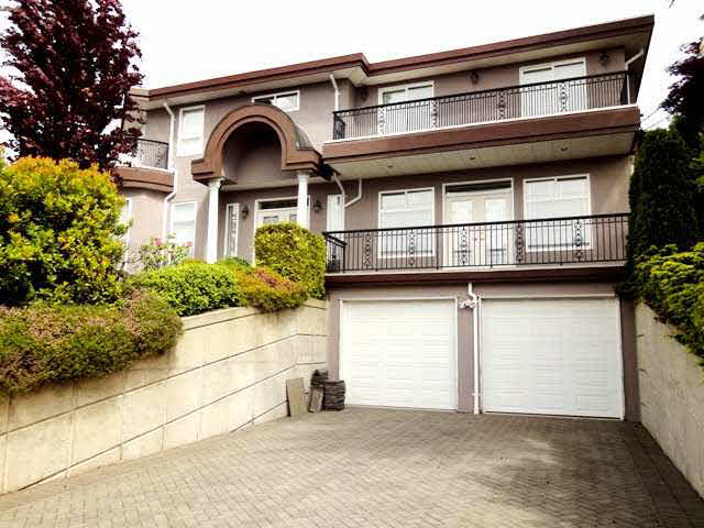 Gorgeous Basement for Rent (West Vancouver)