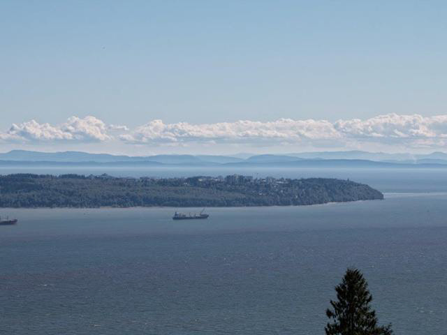 Spectacular Unobstructed Ocean View Home in Chelsea Park (West Vancouver)