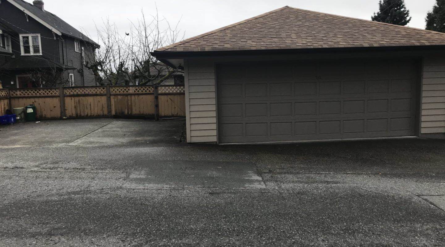 North Vancouver lovely 5br 2ba House for rent!