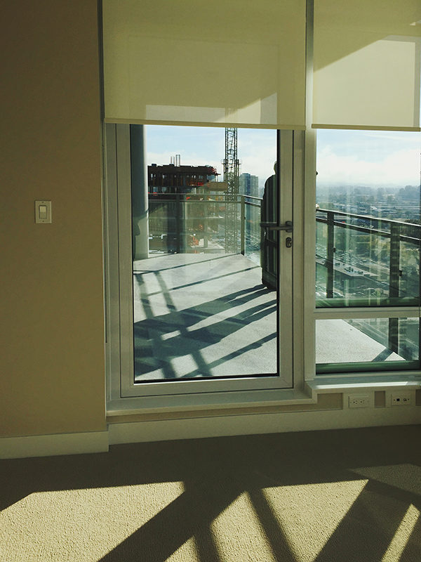 18th Floor SOLO Condo with Gorgeous view For Rent (Burnaby)