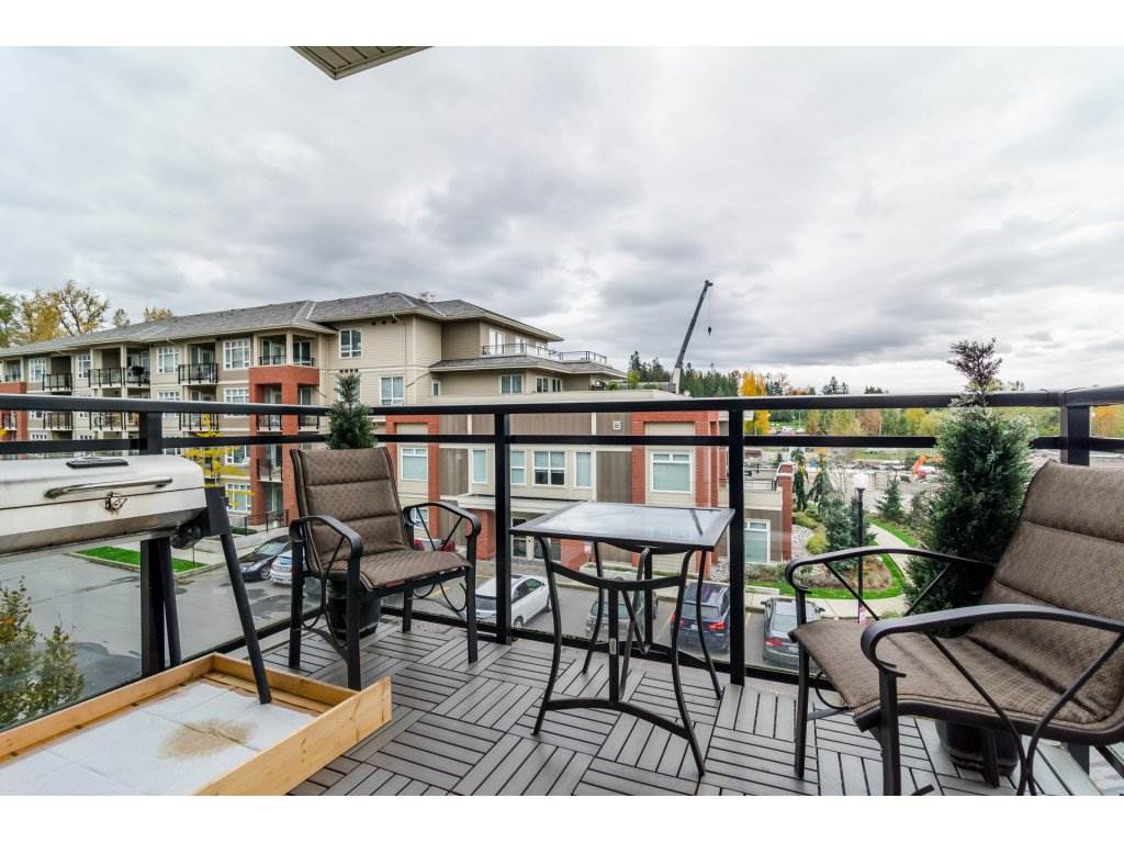 Sincere R.E. Langley brand new cozy condo for rent