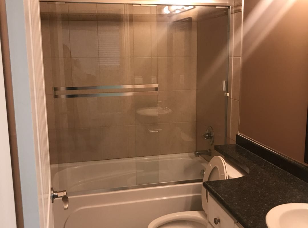 Burnaby Golden location 1bedroom suite for rent!