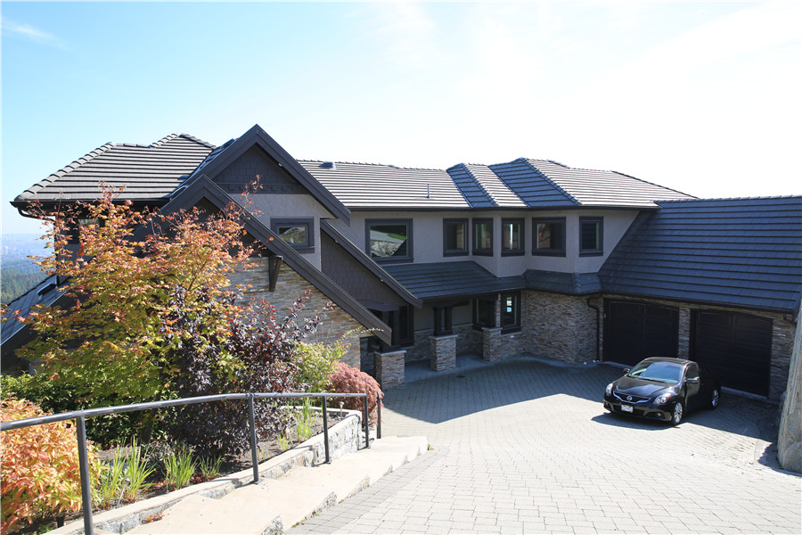 West Vancouver Home Breathtaking PANORAMIC OCEAN &CITY landcape VIEWS