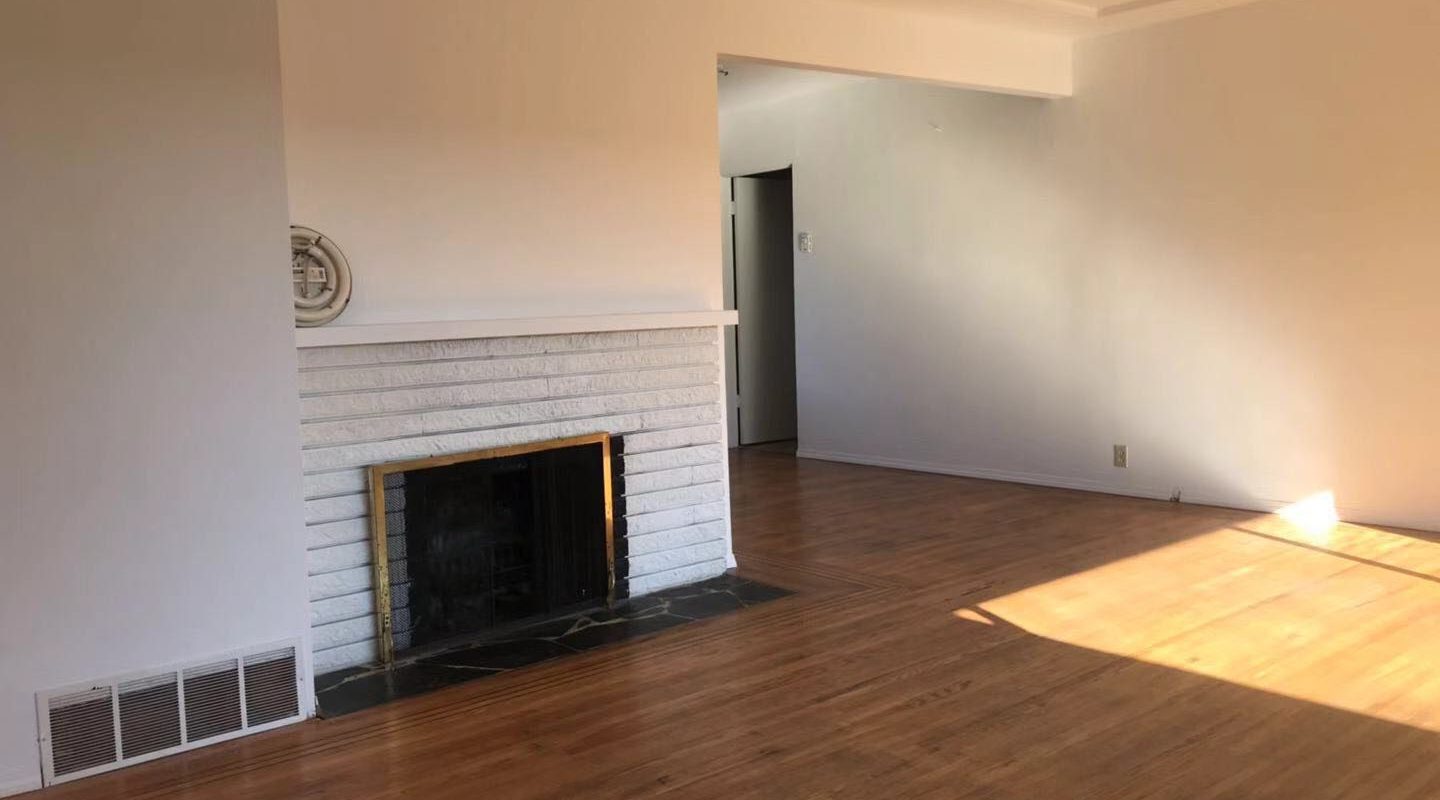 Richmond Golden Location 3 br 1 ba House for rent!