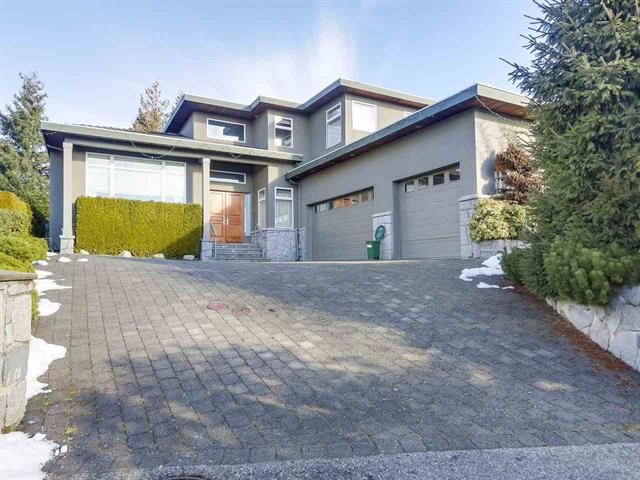 West Vancouver 4br 4ba Executive home at Upper Caulfeild!