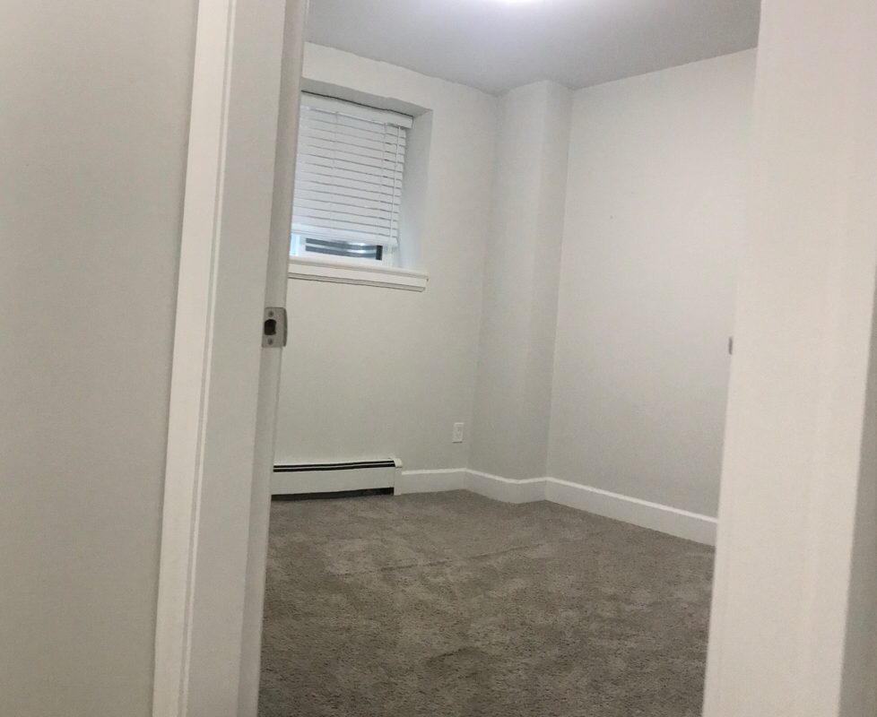 Delta Huge 2br 2ba Great New Basement Suite for rent