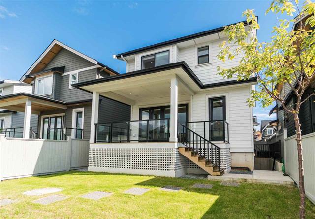 South Surrey Brand New in great location with 4br 4ba Home for rent!