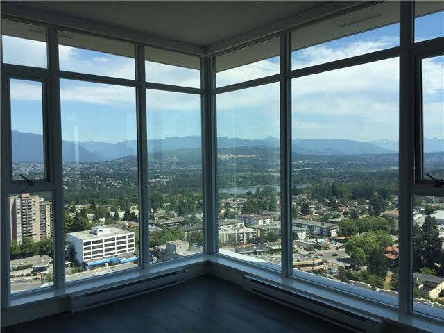 Sincere R.E. Metrotown bright & quiet Beautiful Mountain View Condo