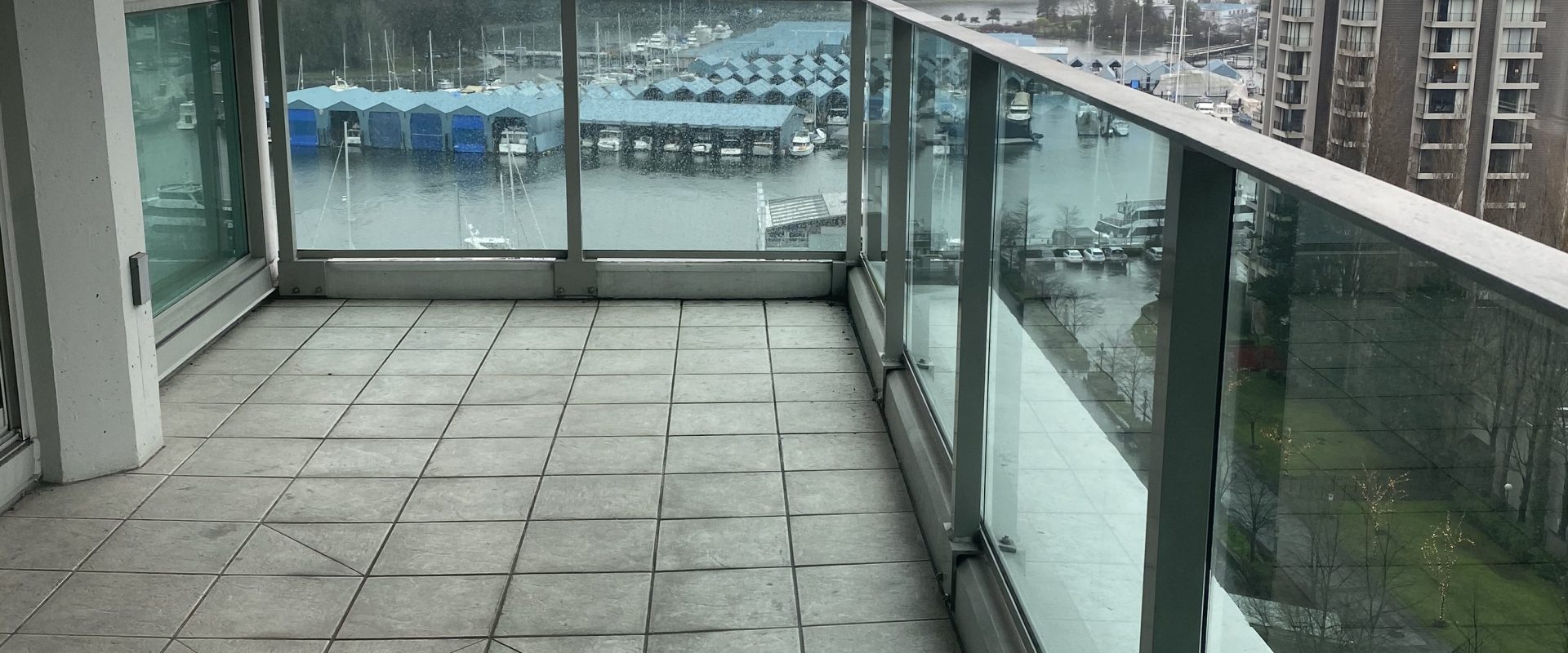 Coal Harbour Waterfront extra large 3 bedroom condo