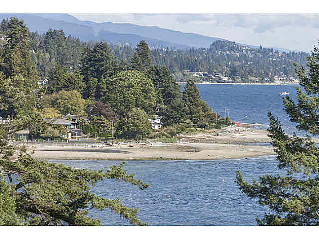 West Van Stunning Huge Lot house with Ocean Views from each window