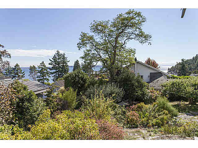 West Van Stunning Huge Lot house with Ocean Views from each window