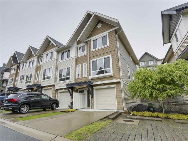 A Bright END unit with Windows on Three Sides Townhouse in Coquitlam