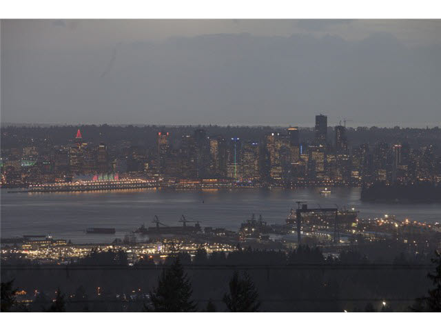 Situated in North Van 5br 5ba House with Stunning Panoramic Ocean View