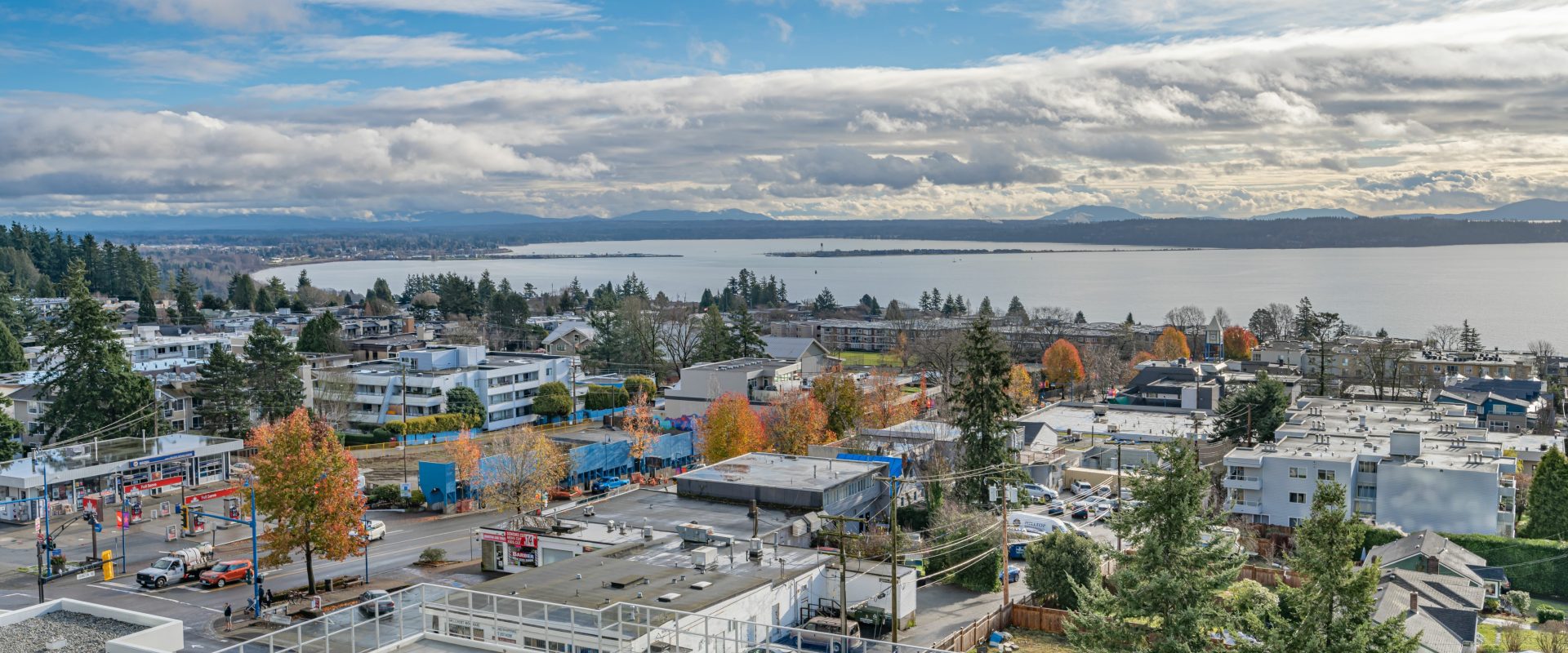 Brand New 2br 2ba Condo in White Rock with Wonderful Views of the Sea!