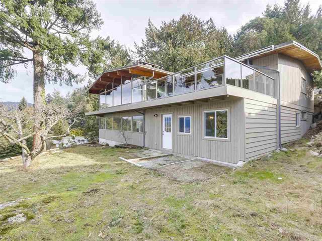 West Vancouver Newly Renovated 5br House with Breathtaking Ocean Views