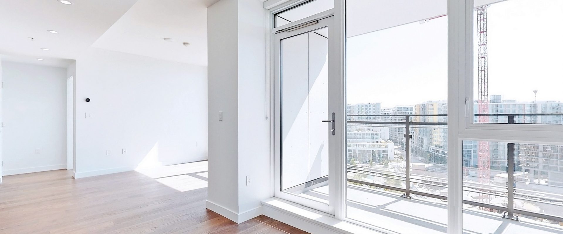 【Richmond】ViewStar! Brand New Apartment with City View