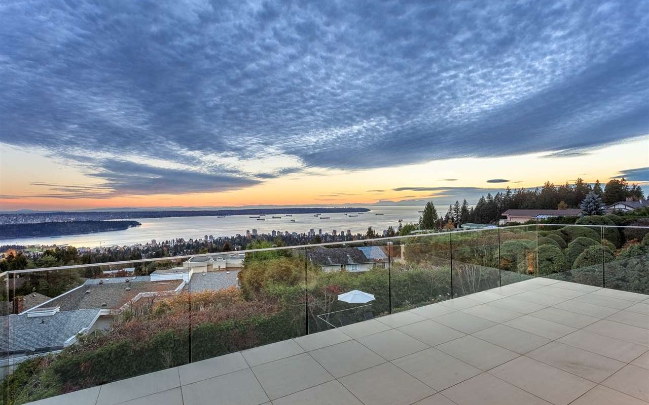 Luxury 6br/8ba House for Rent with Incredible Ocean View! (West Vancouver)