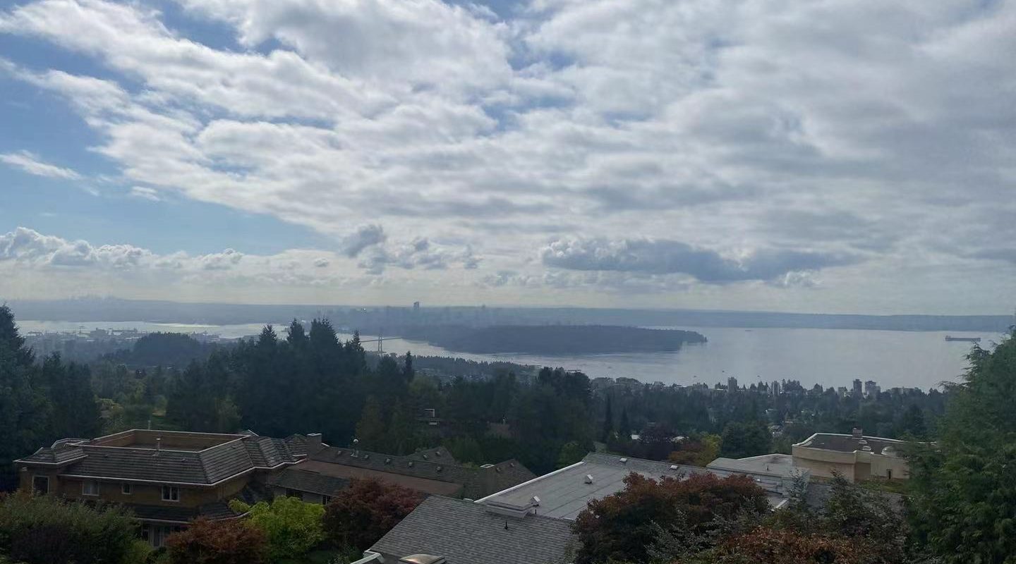 Luxury 6br/8ba House for Rent with Incredible Ocean View! (West Vancouver)