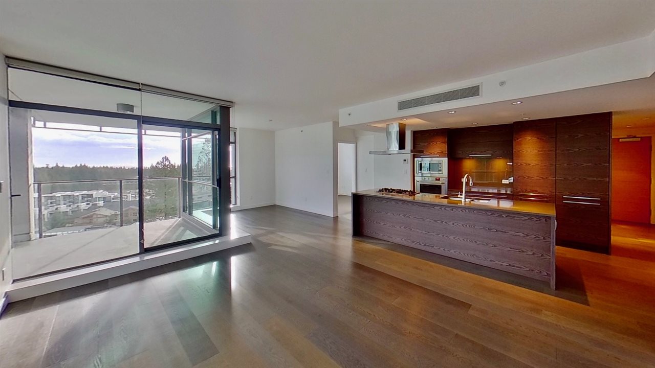 【UBC】”1000 sqft” 2br2ba+Den Corner Condo with incredible large balcony