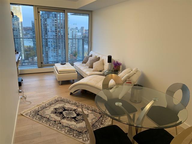 Vancouver Downtown Amazing 2 Bedroom Apartment for Sale