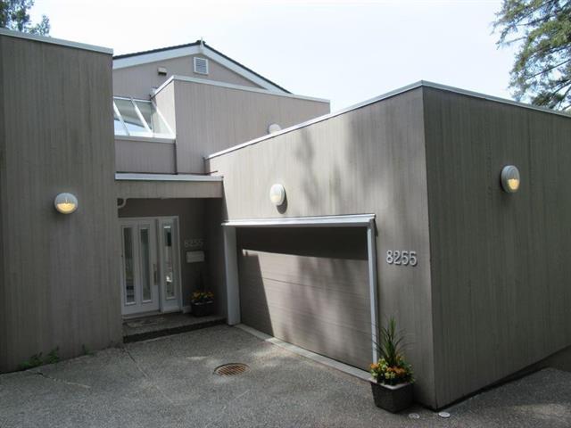 West Vancouver Gorgeous Waterfront House