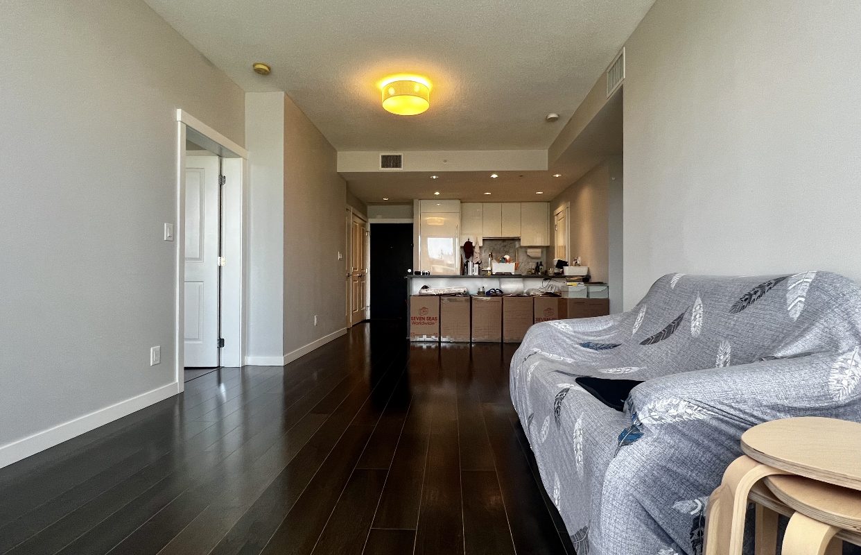 Exclusive Concrete highend Condo at UBC with 2br 2ba