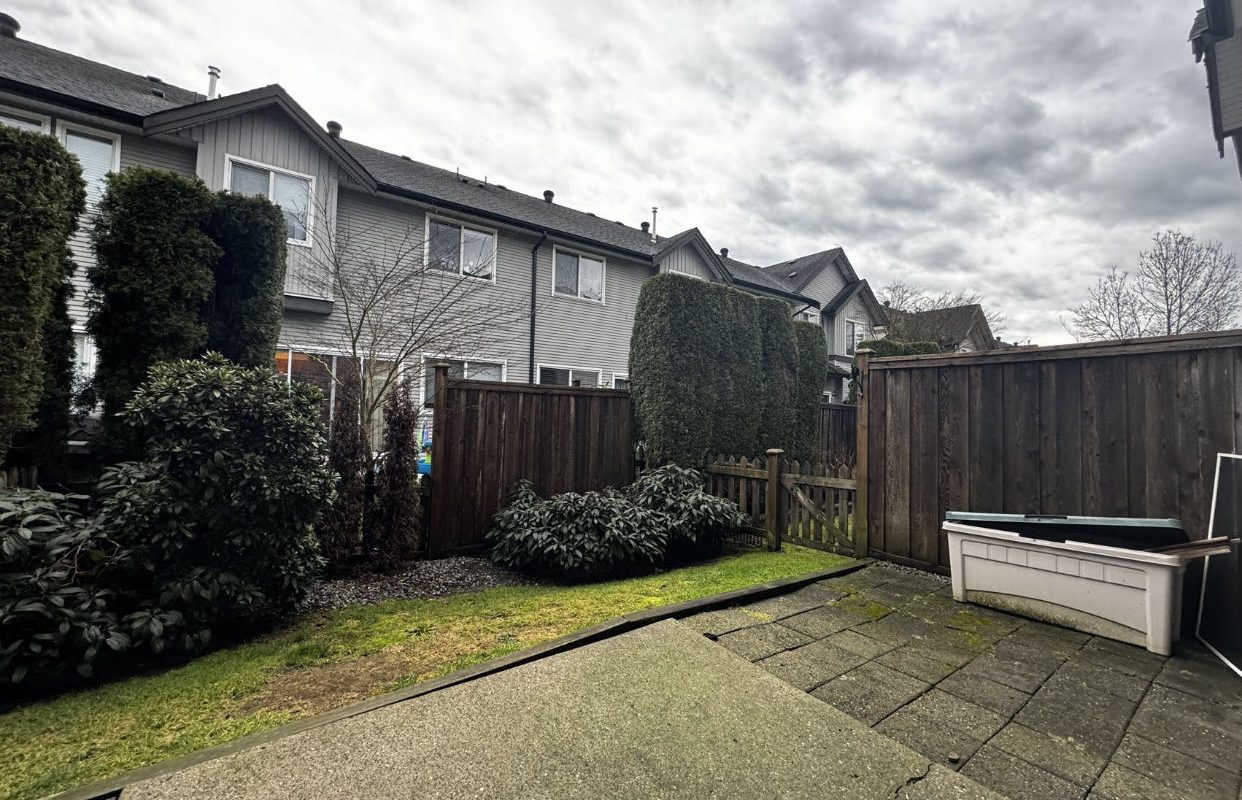 Port Coquitlam Well Maintained 3 Bedrooms House for Rent