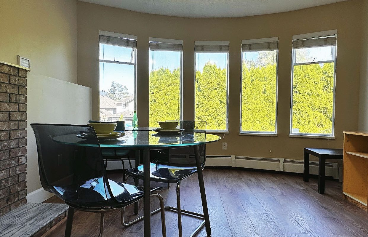 Coquitlam 1br/1ba House, Walking distance to Coquitlam Centre