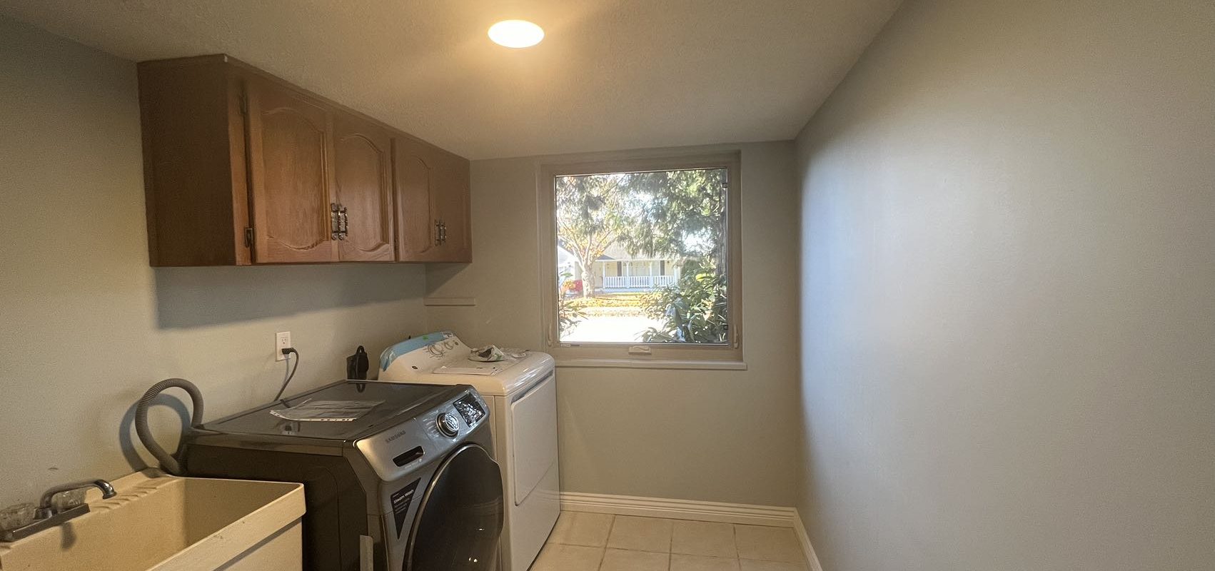 South Surrey Large 4Bd/3Ba Single Family House For Rent