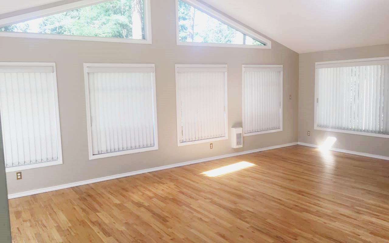 South Surrey Large 4Bd/2Ba Single Family House For Rent