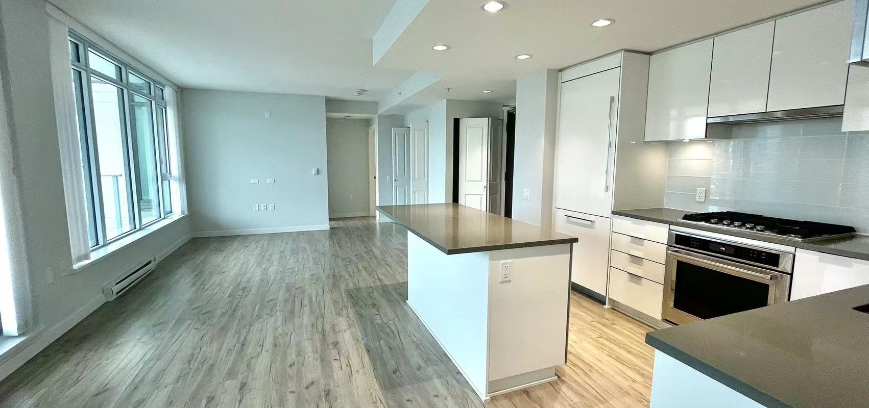 Prime Location Brentwood 2Br/2Ba Apartment