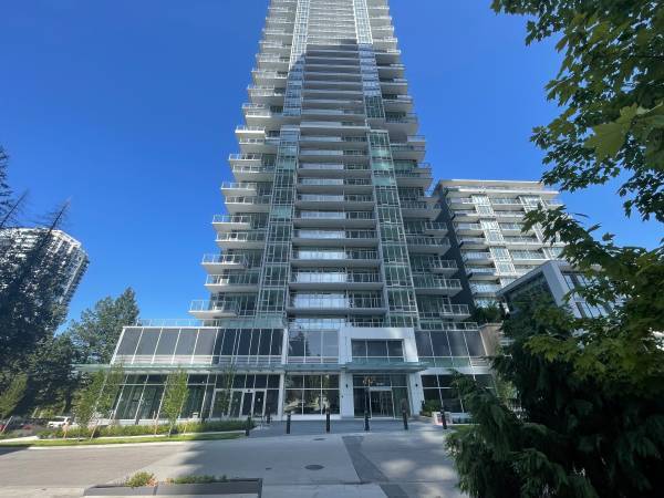 Surrey Central One Central Condo 1br/1ba For Rent