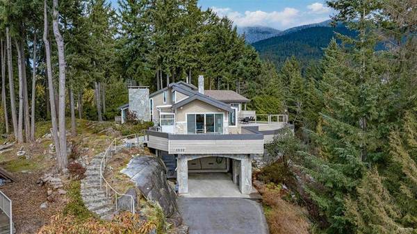 Renovated brand new family home in cypress estate West Van (Cypress Estate Park)