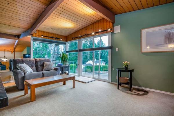 North Vancouver Upper Delbrook Stunning Family Home For Rent!!