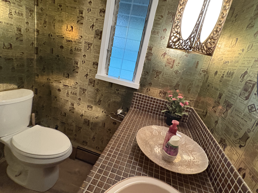 Stunning Home with Ocean & Downtown Views in British Properties