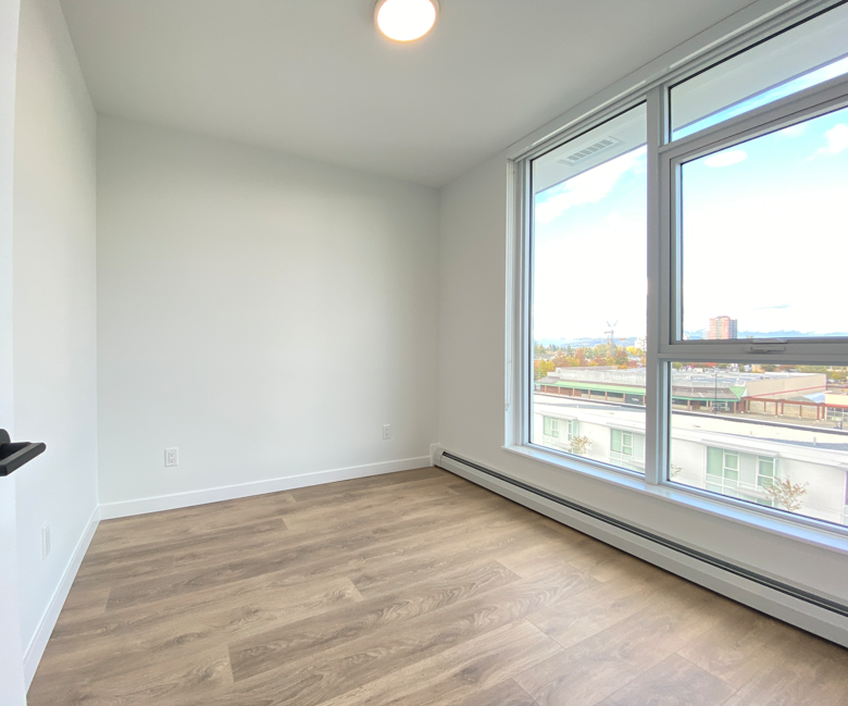 Surrey Centre Georgetown Brand new 2 br Condo for Rent