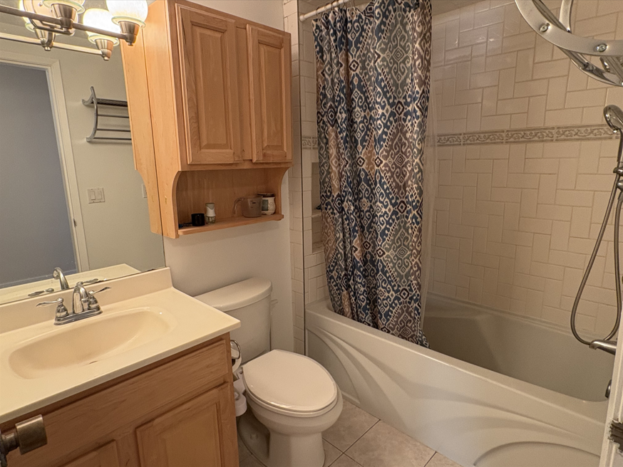 Stunning Home with Ocean & Downtown Views in British Properties