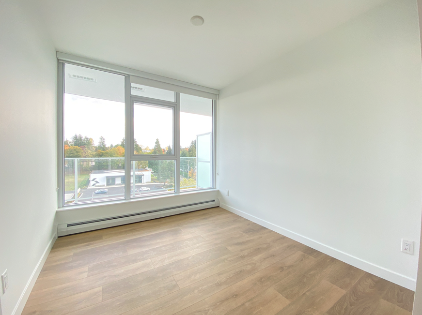 Surrey Centre Georgetown Brand new 2 br Condo for Rent