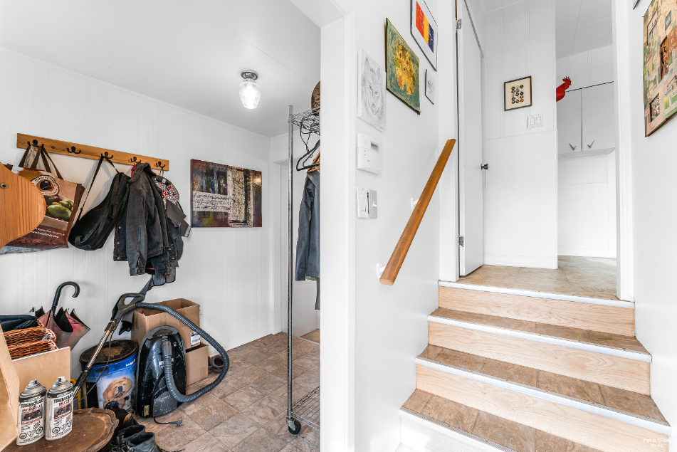 Charming House in Metrotown/Southslope – Great Location!!