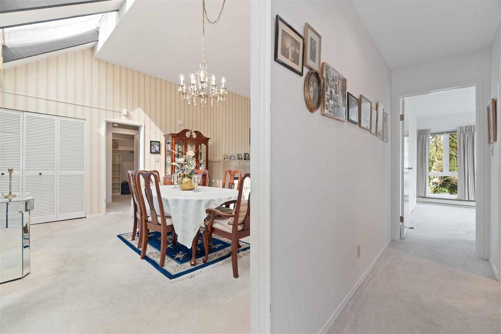 Langara Estates Spacious 3 Bd/2Ba Lake View Apartment For Rent