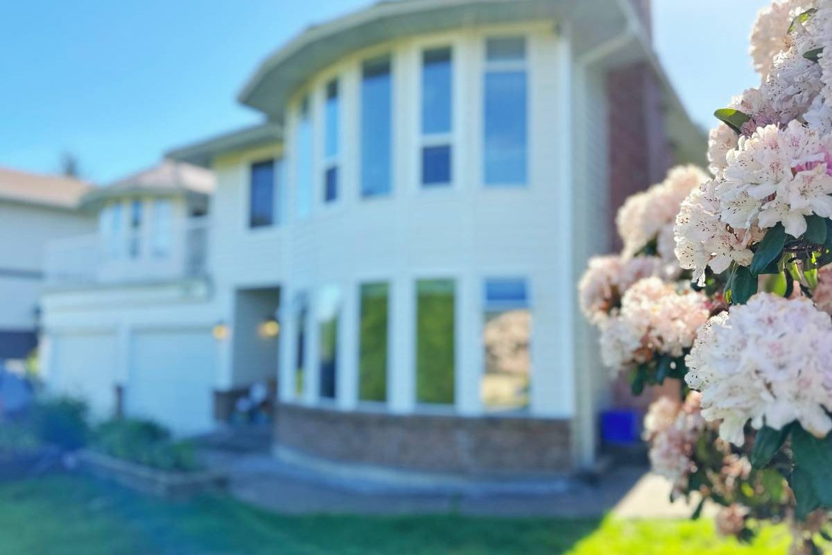 Coquitlam 2br/1ba House, Walking distance to Coquitlam Centre