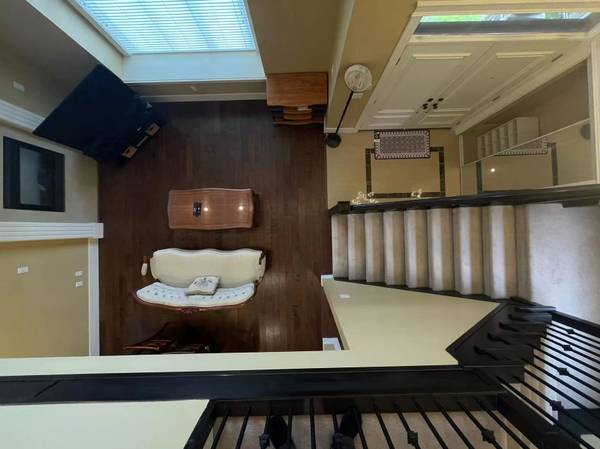 Richmond Broadmoor Well-Maintained Two Stories Fully Furnished House