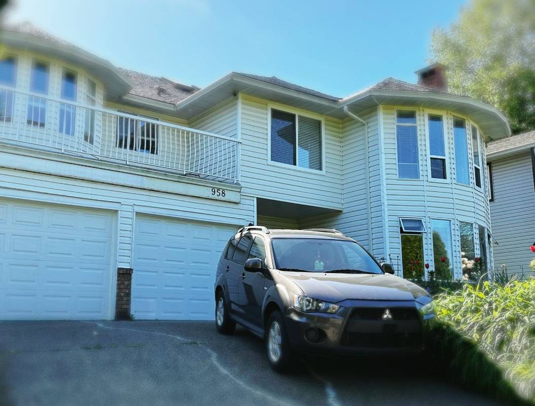 Coquitlam 2br/1ba House, Walking distance to Coquitlam Centre