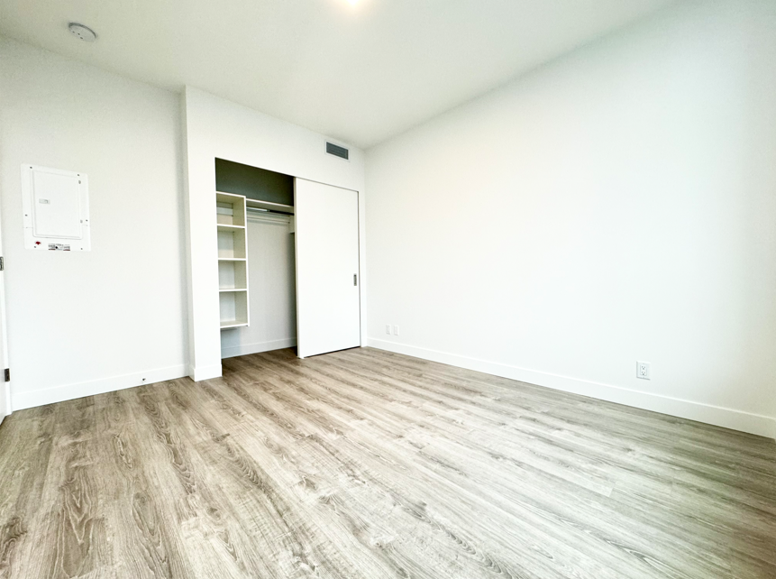 Highline Metrotown Brand New luxurious 2Bd/1Ba Suite For Rent