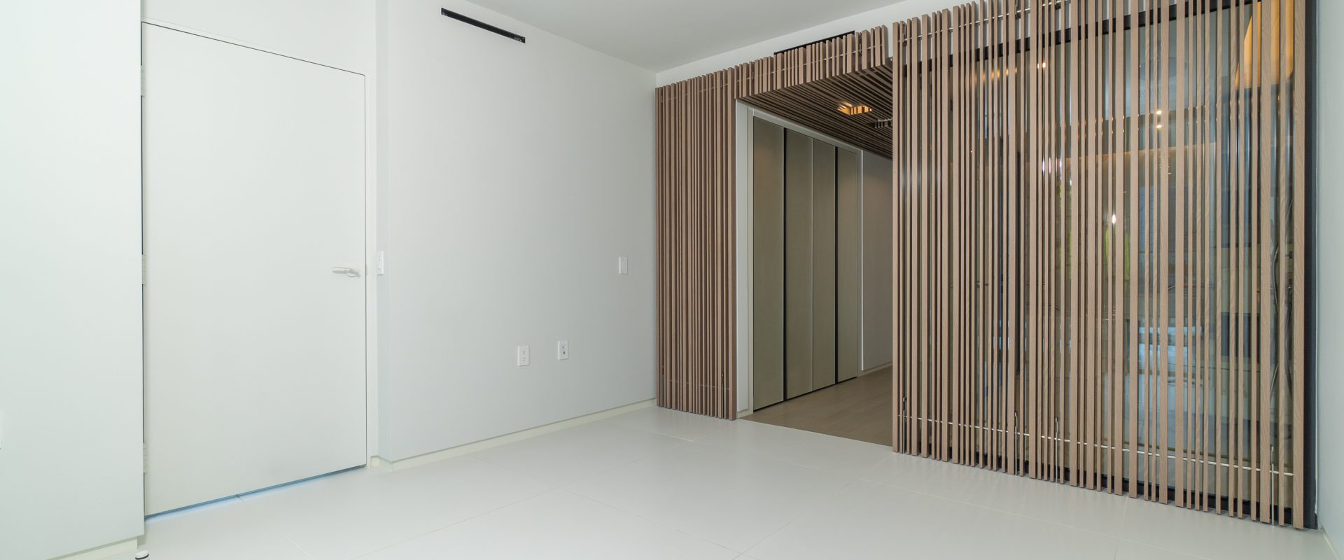 A Landmark of Luxury in Downtown Vancouver Brand New 2br/2ba For Rent!