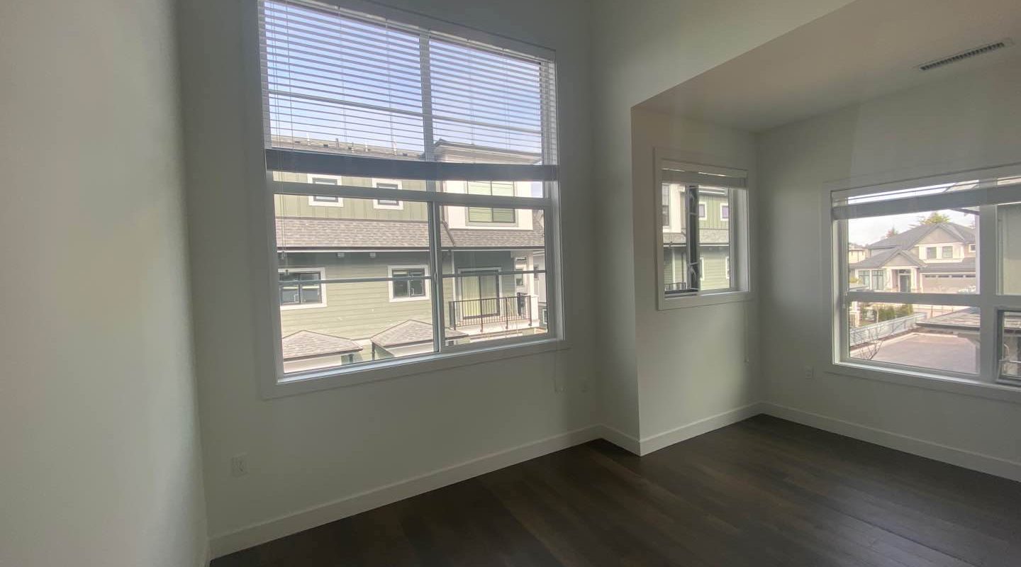 Elegant 5-Bedroom Luxury Townhouse in Richmond with A/C